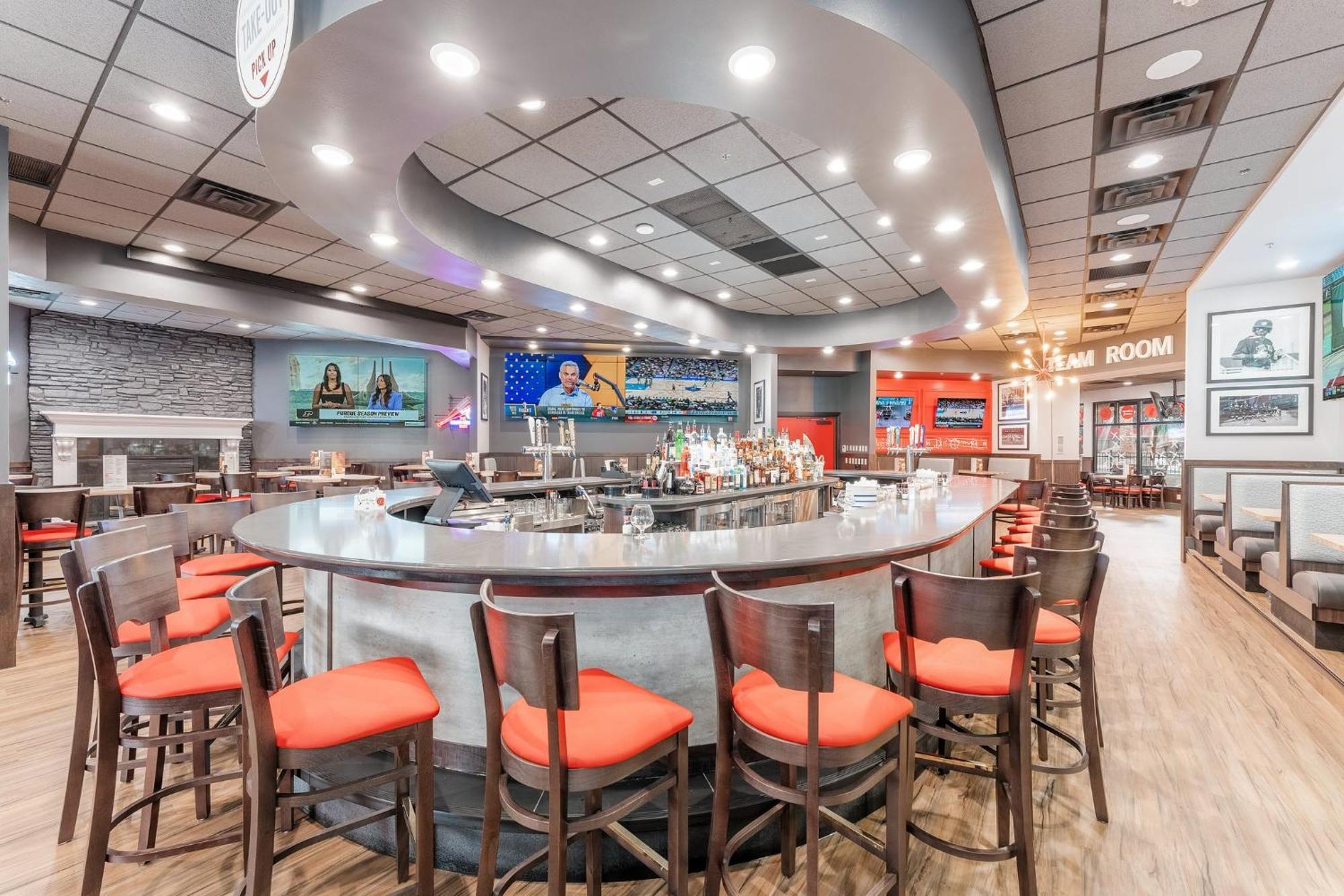 Ramada By Wyndham Sioux Falls Airport - Waterpark Resort & Event Center Экстерьер фото